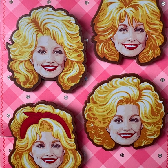 Dolly Parton Kitchen Bundle - Picture 2 of 7